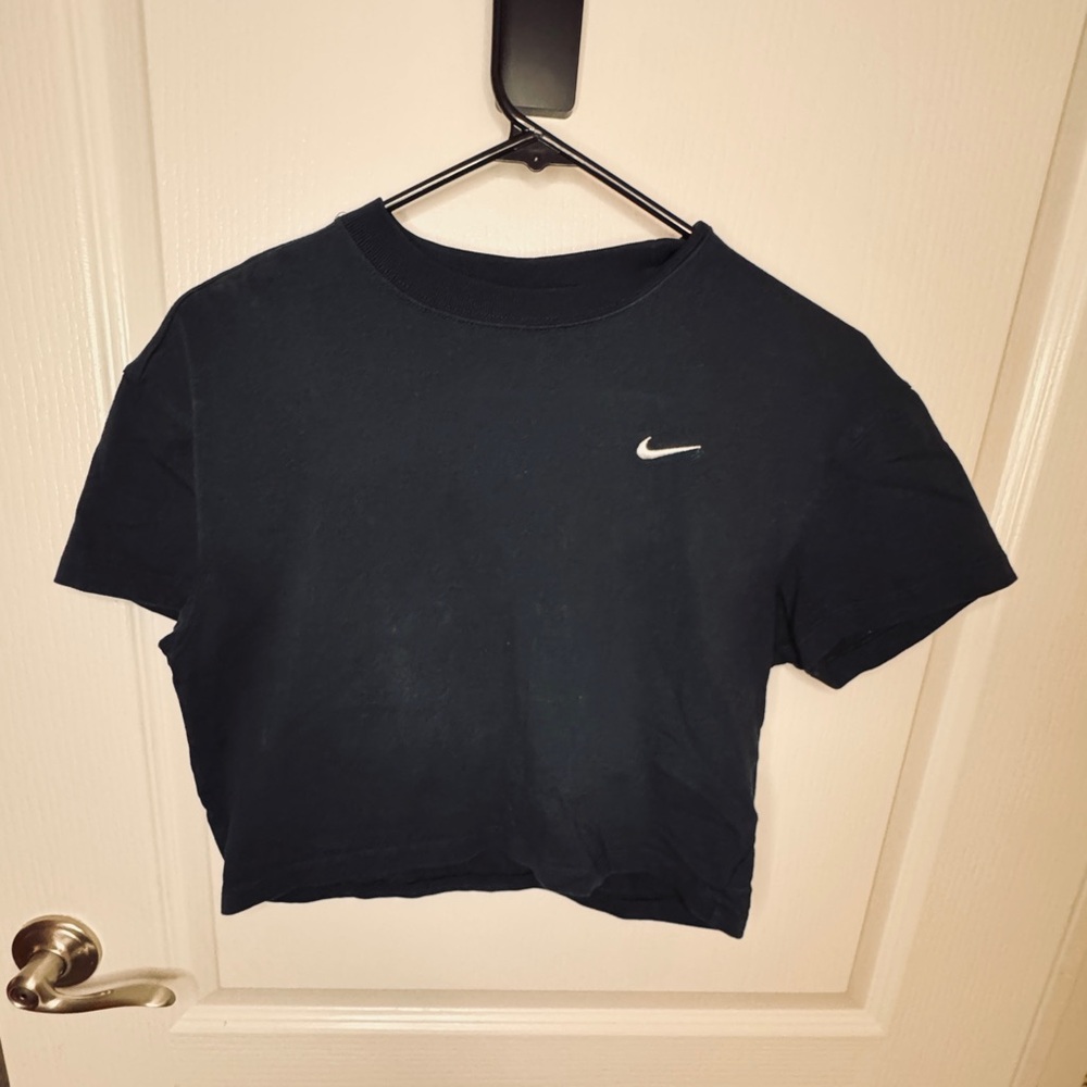 Nike Women's Black Tshirt Crop Top cotton